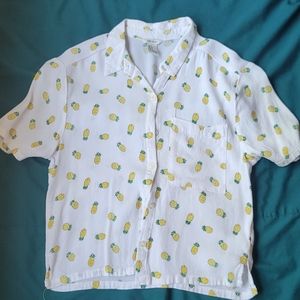 Pineapple button crop top